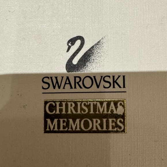 Retired 1996 Swarovski Angel Ornament w Original Box - Picture 5 of 7